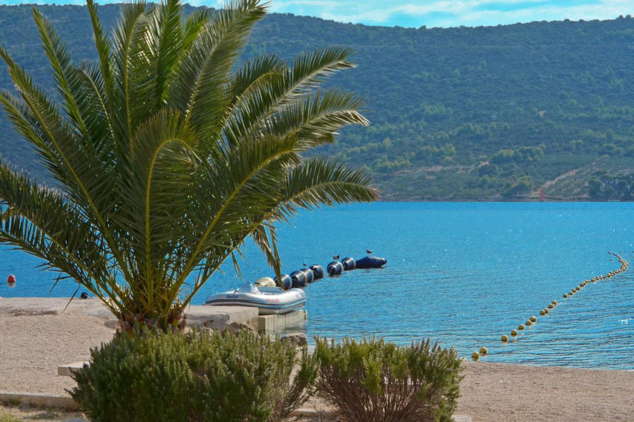 Villa Maros Marina Exterior photo